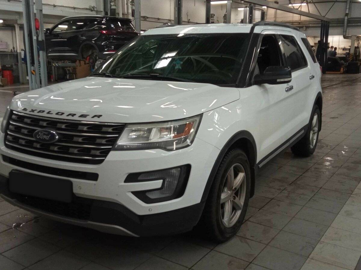 Ford Explorer б/у, 2017, Автоматическая. Посмотреть фото
