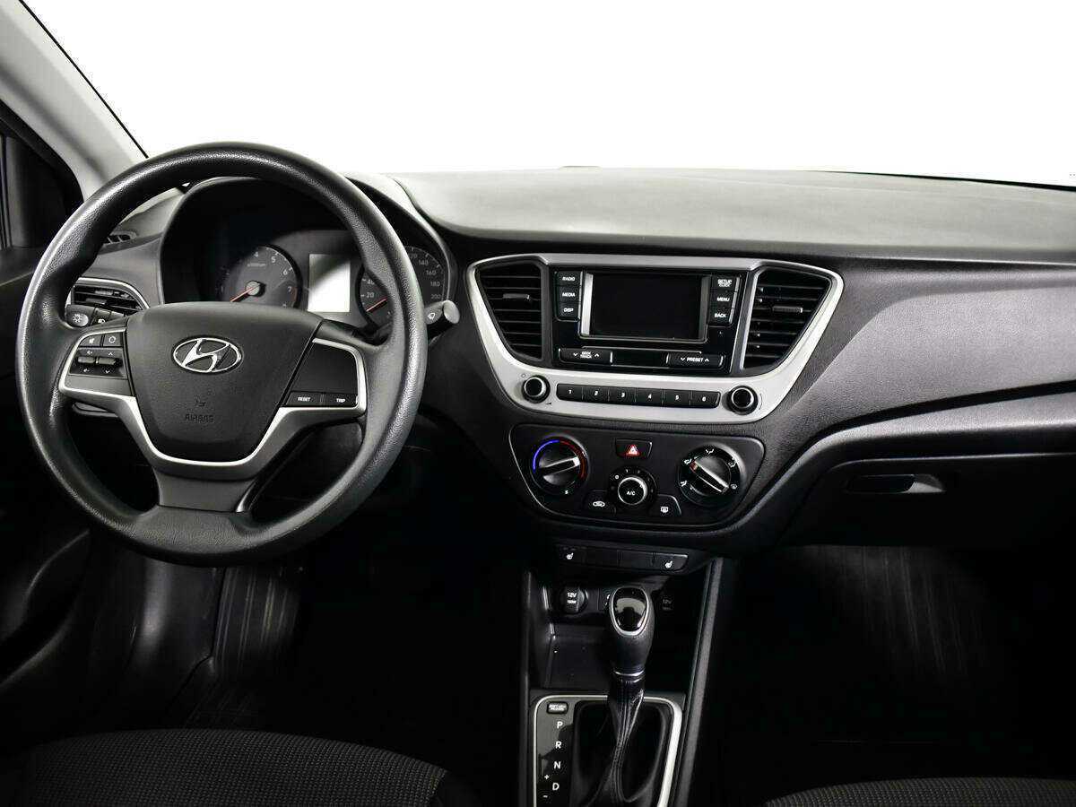 Hyundai Solaris б/у, 2017, Автоматическая. Фото: #11