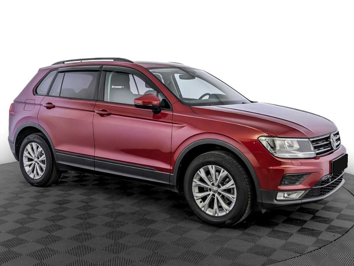 Volkswagen Tiguan б/у, 2017, Роботизированная. Фото: #2