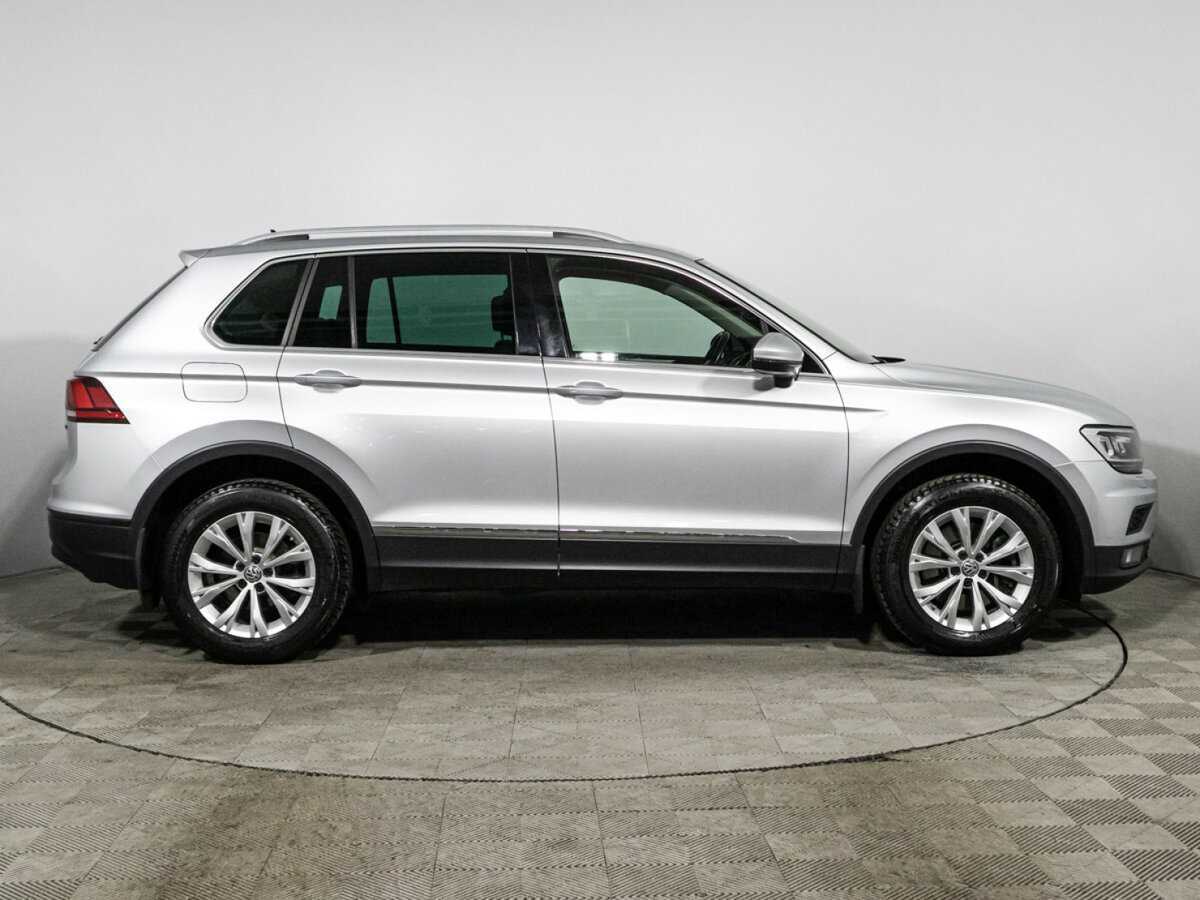 Volkswagen Tiguan б/у, 2019, Роботизированная. Фото: #3