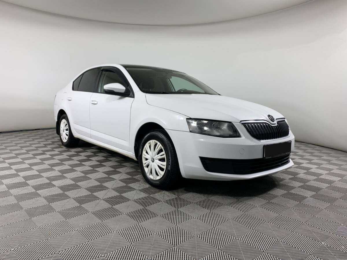 Skoda Octavia б/у, 2014, Механическая. Фото: #2