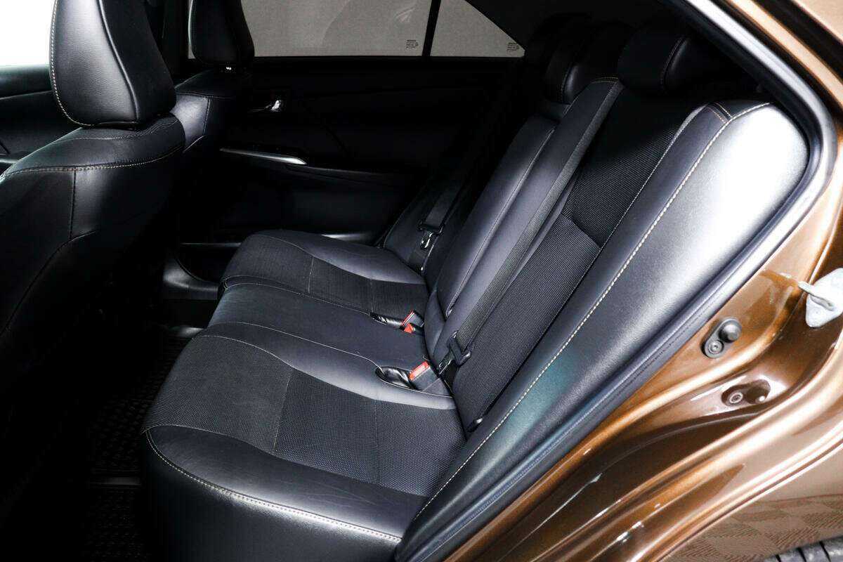 Toyota Camry б/у, 2017, Автоматическая. Фото: #11