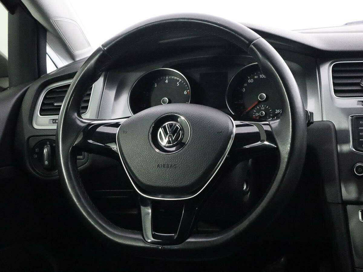 Volkswagen Golf б/у, 2014, Механическая. Фото: #10