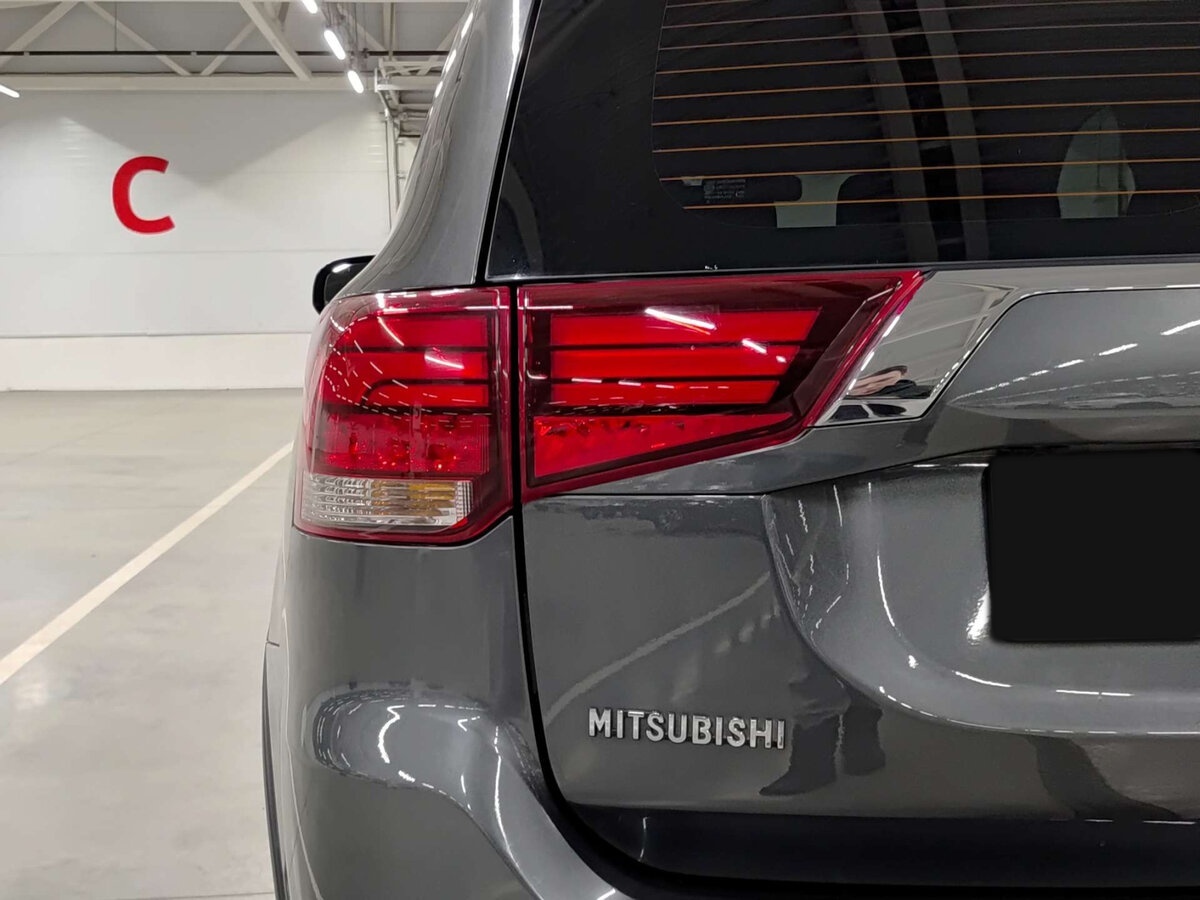 Mitsubishi Outlander б/у, 2016, Вариатор. Фото: #8