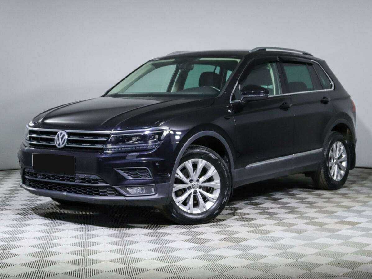 Volkswagen Tiguan б/у, 2018, Роботизированная. Посмотреть фото