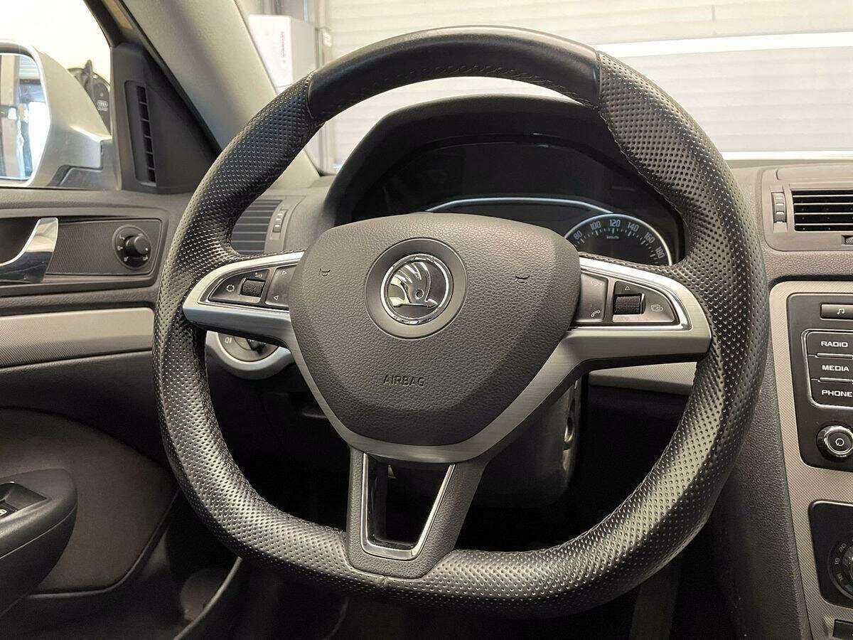 Skoda Octavia б/у, 2012, Автоматическая. Фото: #13