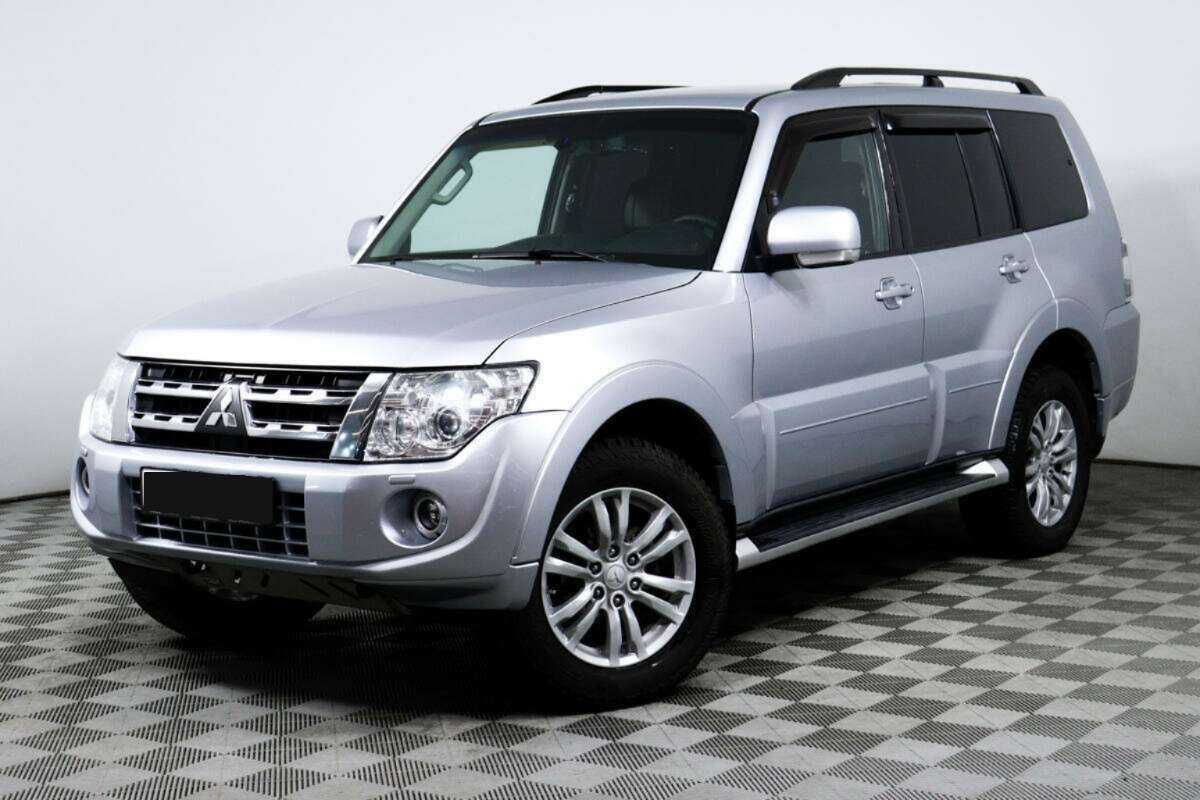 Mitsubishi Pajero б/у, 2012, Автоматическая. Посмотреть фото