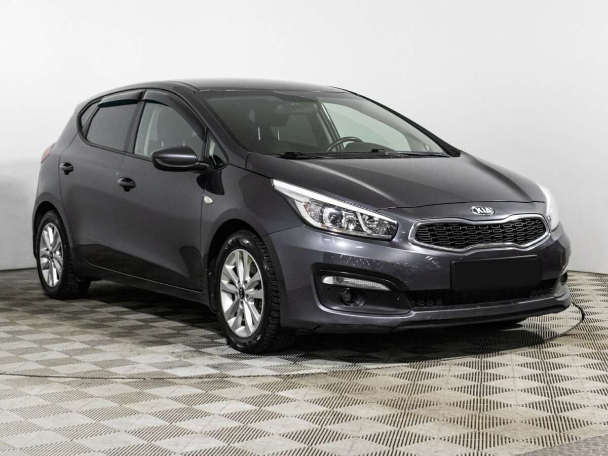 Kia Ceed б/у, 2017, Автоматическая. Фото: #2