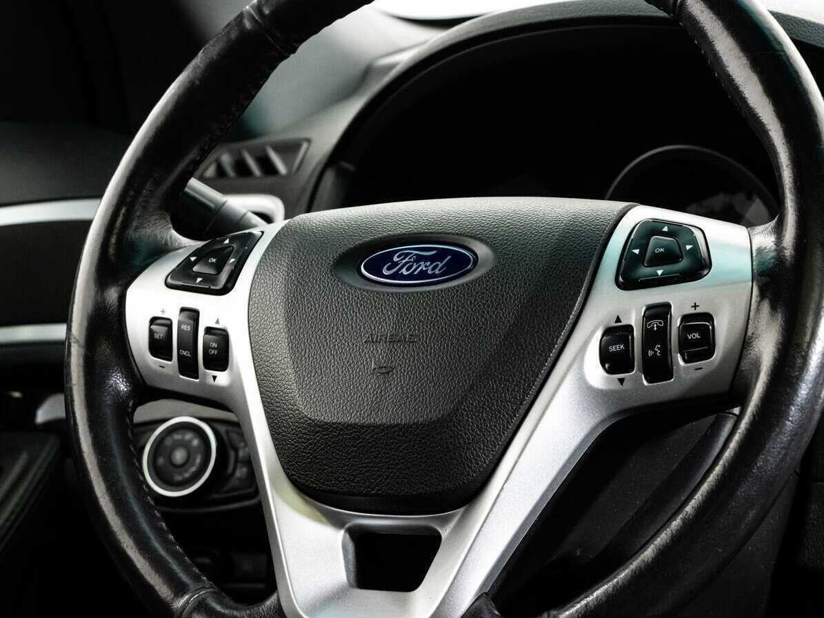 Ford Explorer б/у, 2014, Автоматическая. Фото: #12