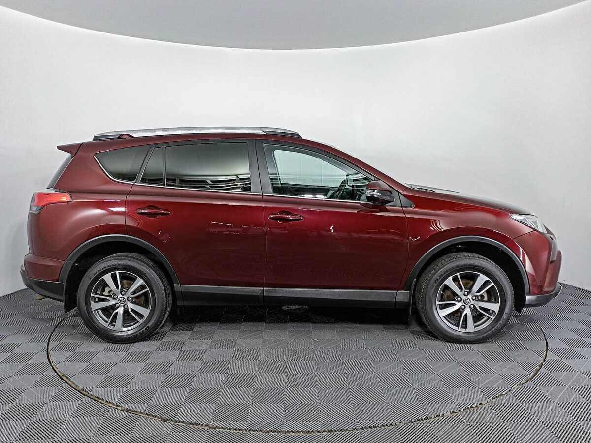 Toyota RAV4 б/у, 2019, Механическая. Фото: #3