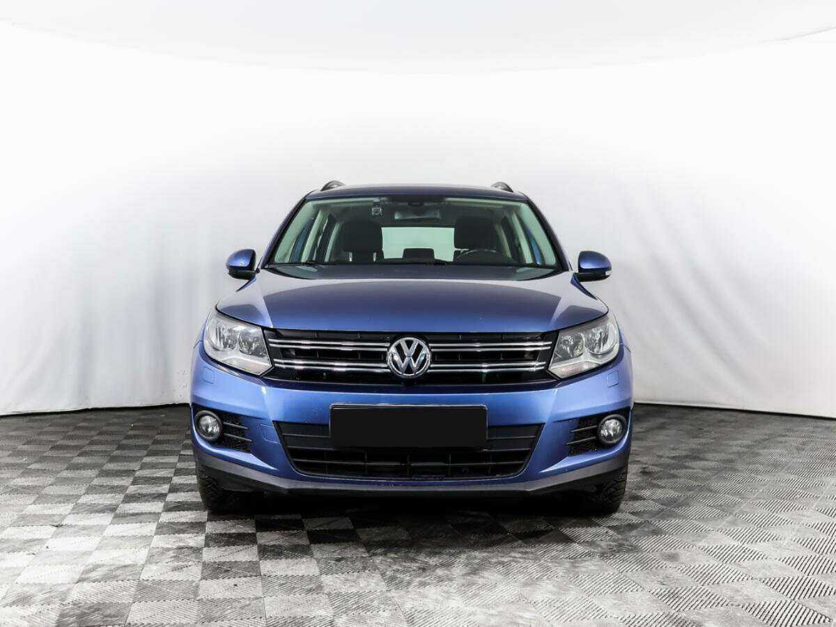 Volkswagen Tiguan б/у, 2013, Роботизированная. Фото: #1