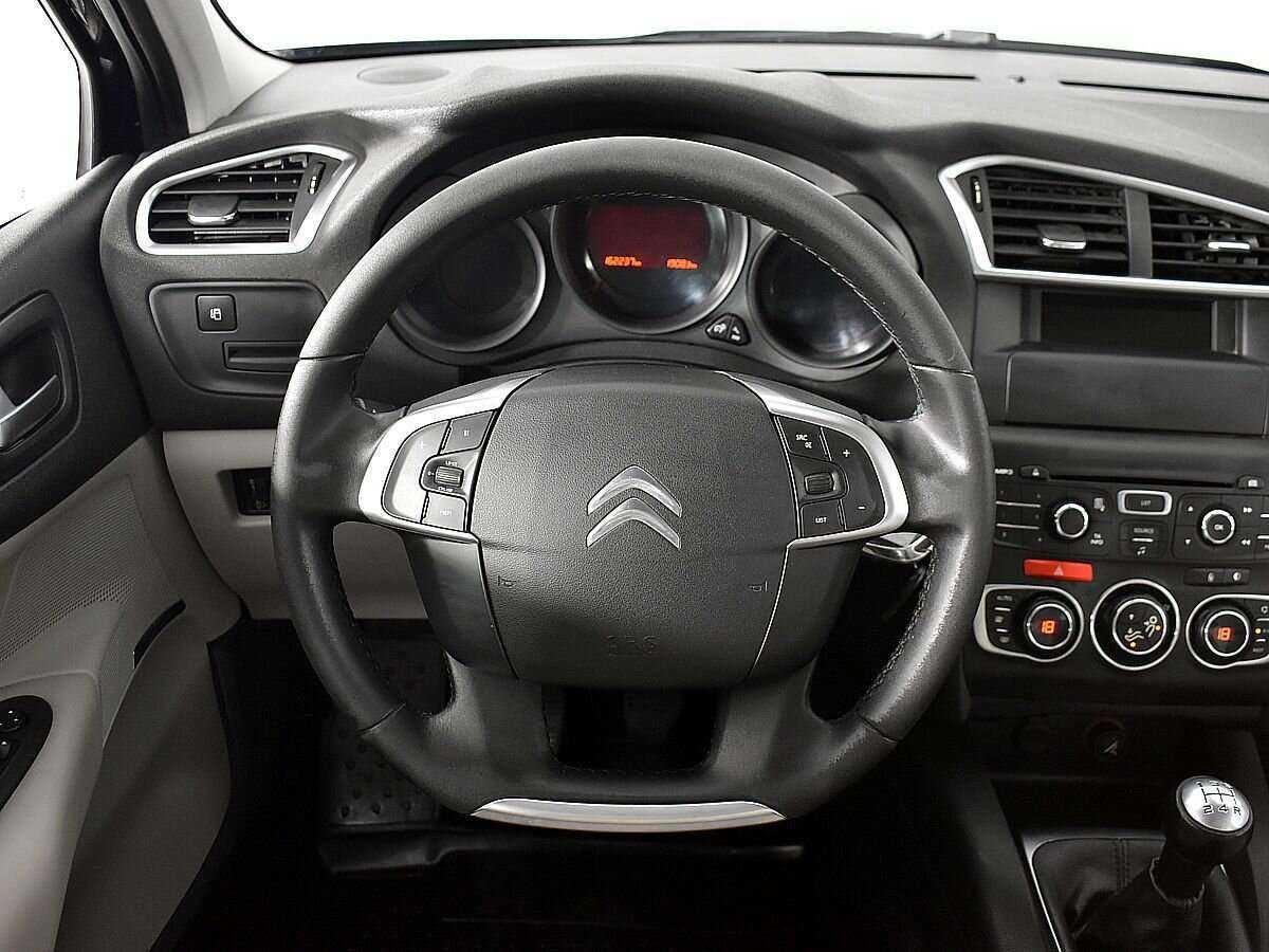 Citroen C4 б/у, 2012, Механическая. Фото: #10