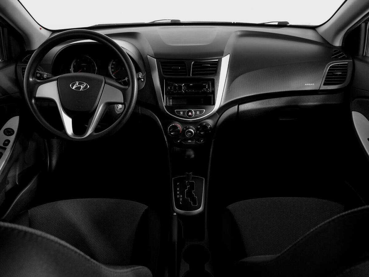 Hyundai Solaris б/у, 2014, Автоматическая. Фото: #11