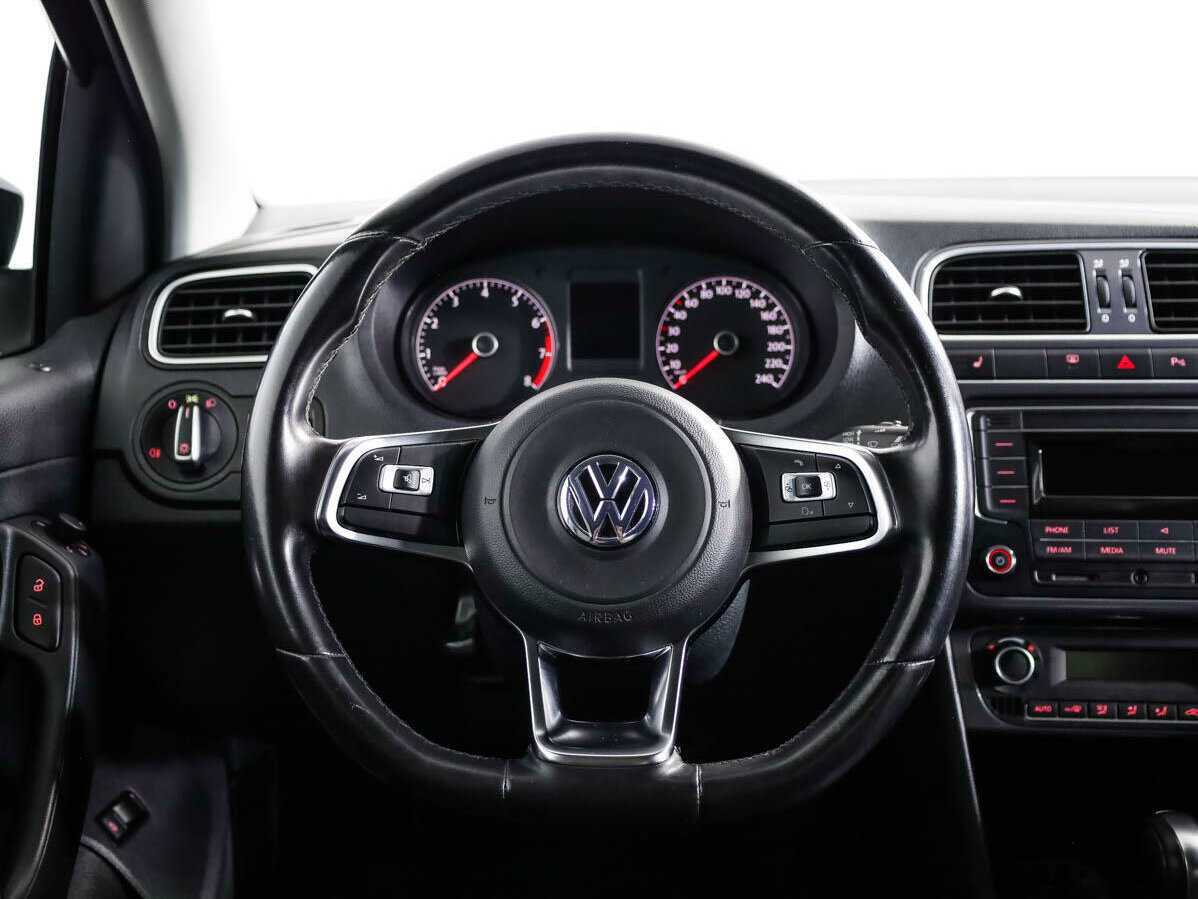 Volkswagen Polo б/у, 2020, Автоматическая. Фото: #17