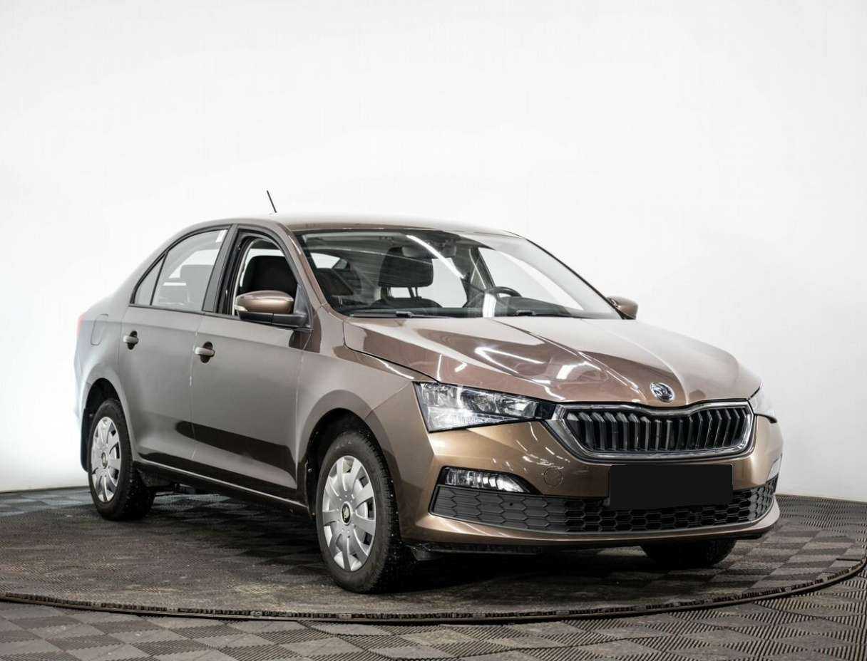 Skoda Rapid б/у, 2021, Автоматическая. Фото: #2