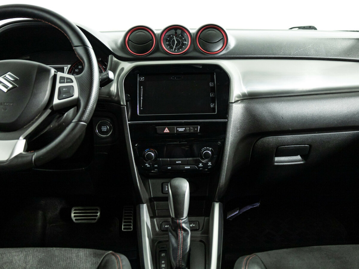 Suzuki Vitara б/у, 2018, Автоматическая. Фото: #13