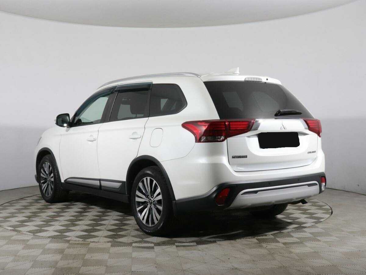 Mitsubishi Outlander б/у, 2019, Вариатор. Фото: #6