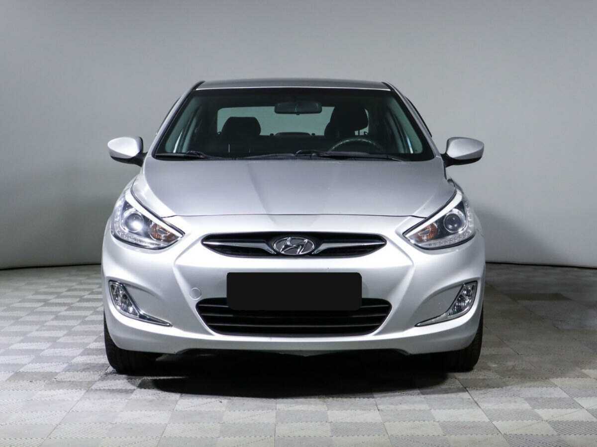 Hyundai Solaris б/у, 2014, Механическая. Фото: #1