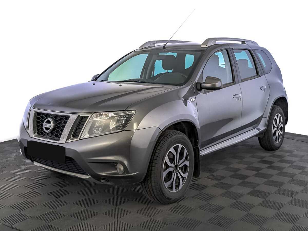 Nissan Terrano б/у, 2015, Автоматическая. Фото: #0
