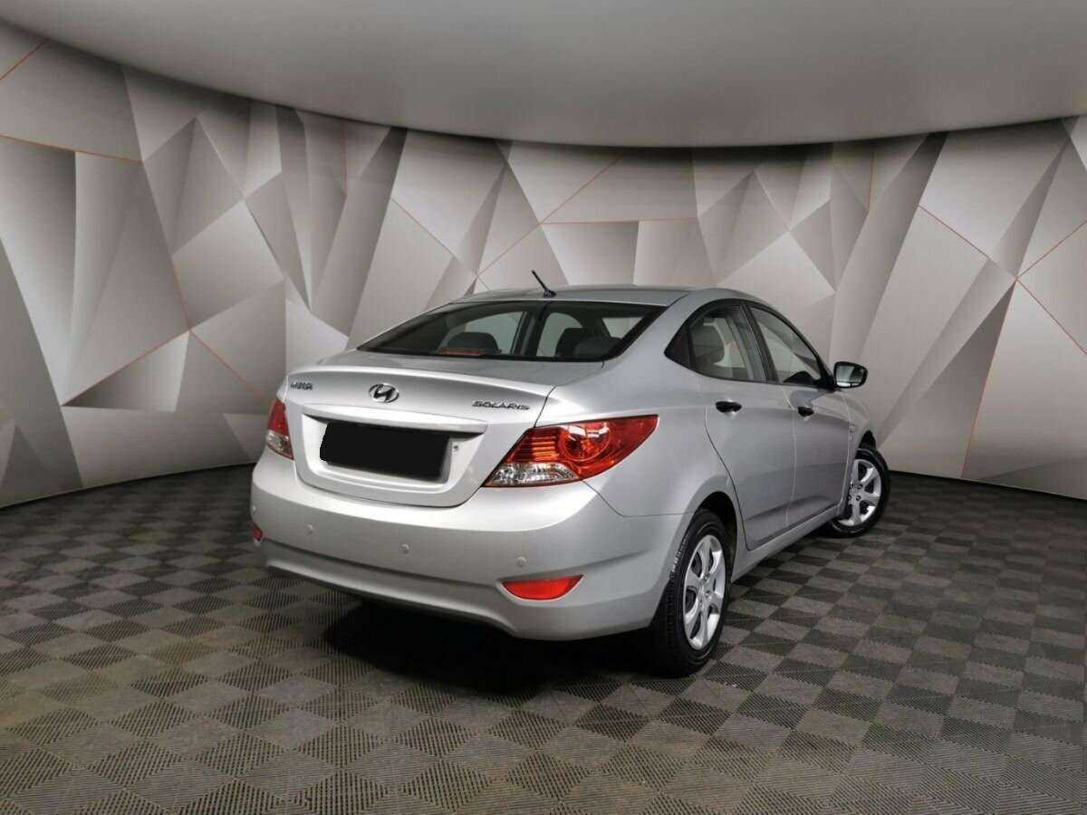 Hyundai Solaris б/у, 2014, Автоматическая. Фото: #1