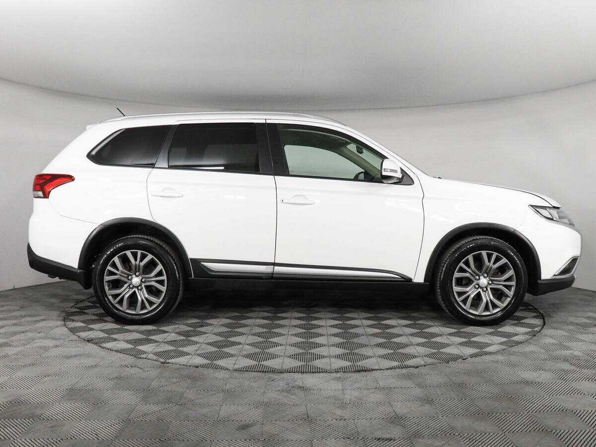 Mitsubishi Outlander б/у, 2015, Вариатор. Фото: #3