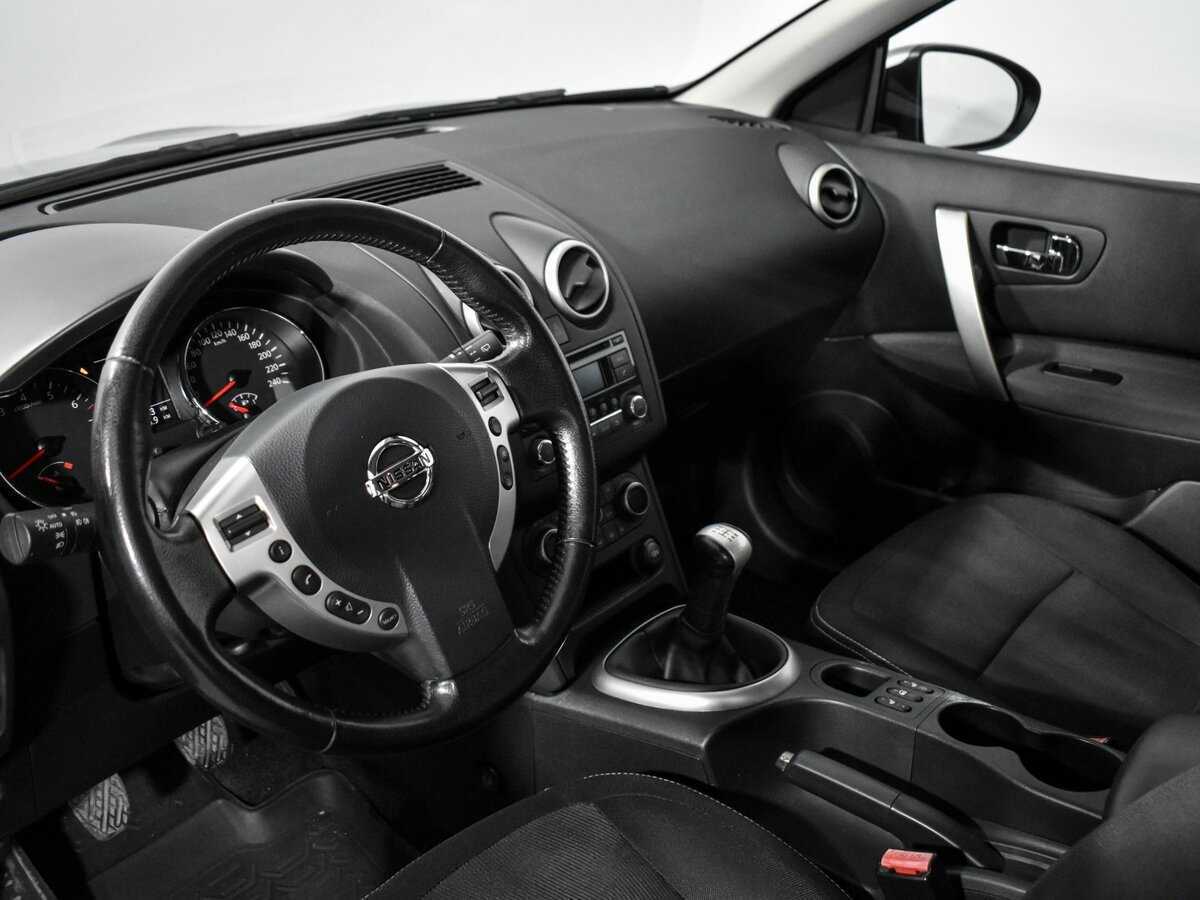 Nissan Qashqai б/у, 2013, Механическая. Фото: #8