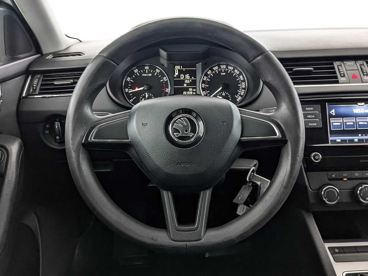 Skoda Octavia б/у, 2017, Механическая. Фото: #16