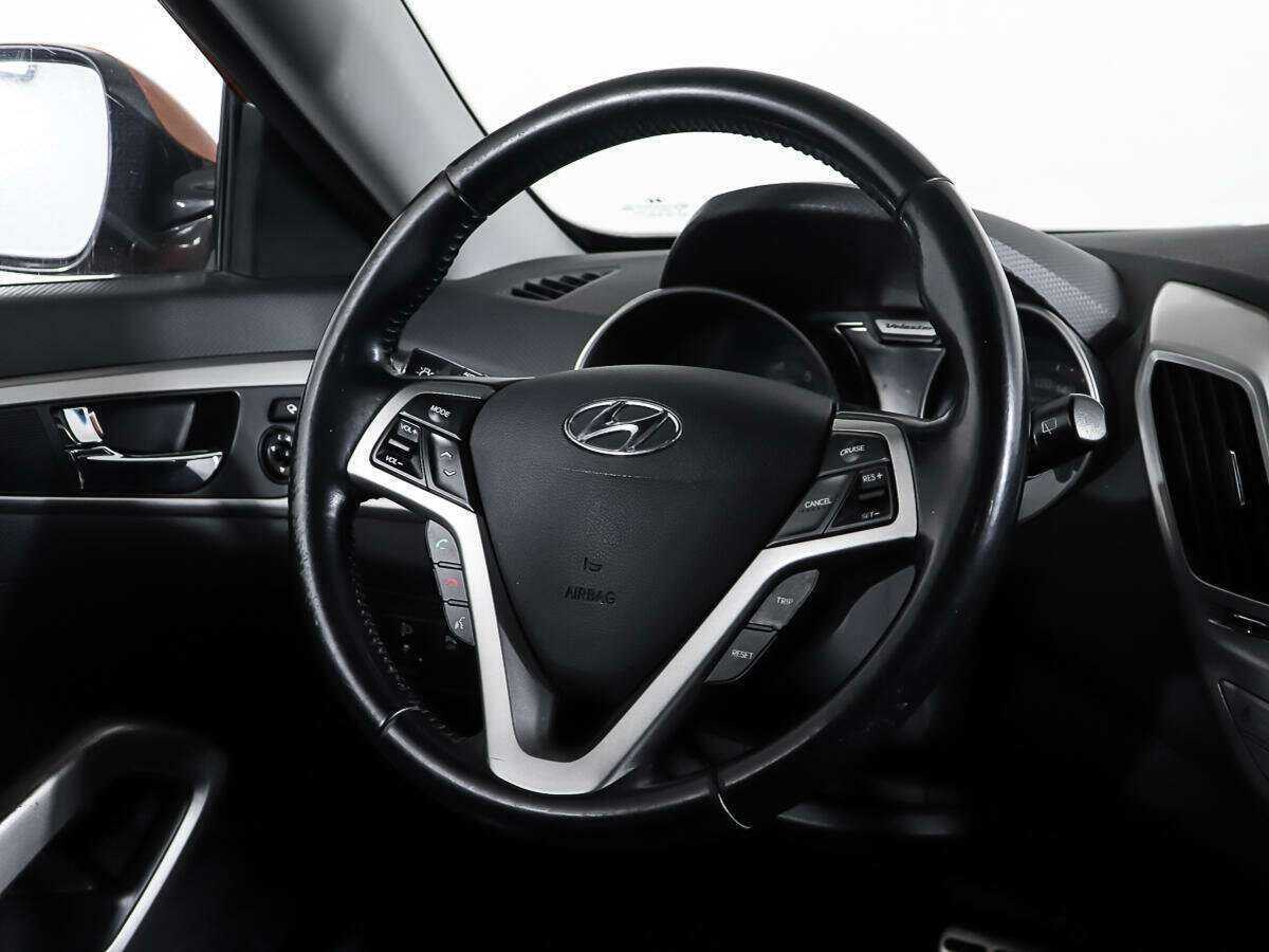 Hyundai Veloster б/у, 2014, Автоматическая. Фото: #8