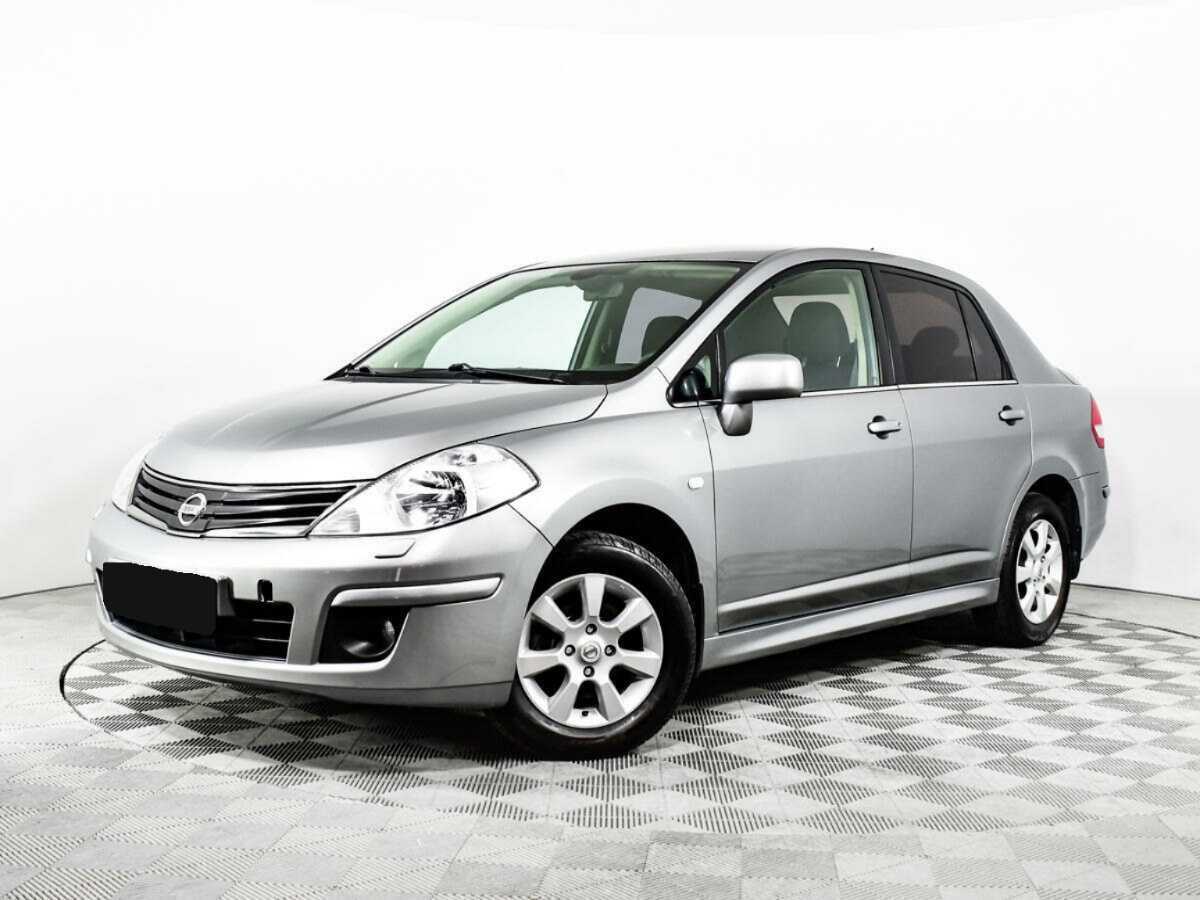 Nissan Tiida б/у, 2013, Механическая. Посмотреть фото