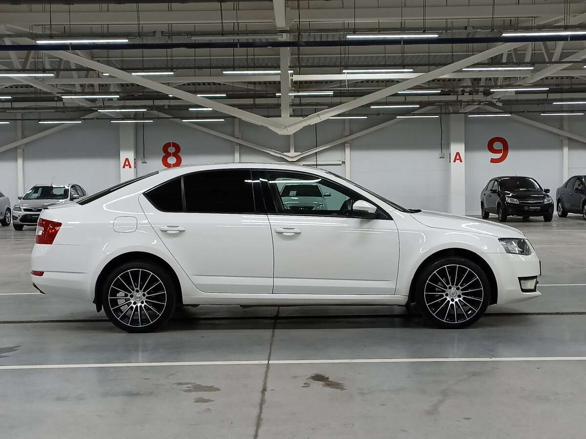 Skoda Octavia б/у, 2013, Механическая. Фото: #3