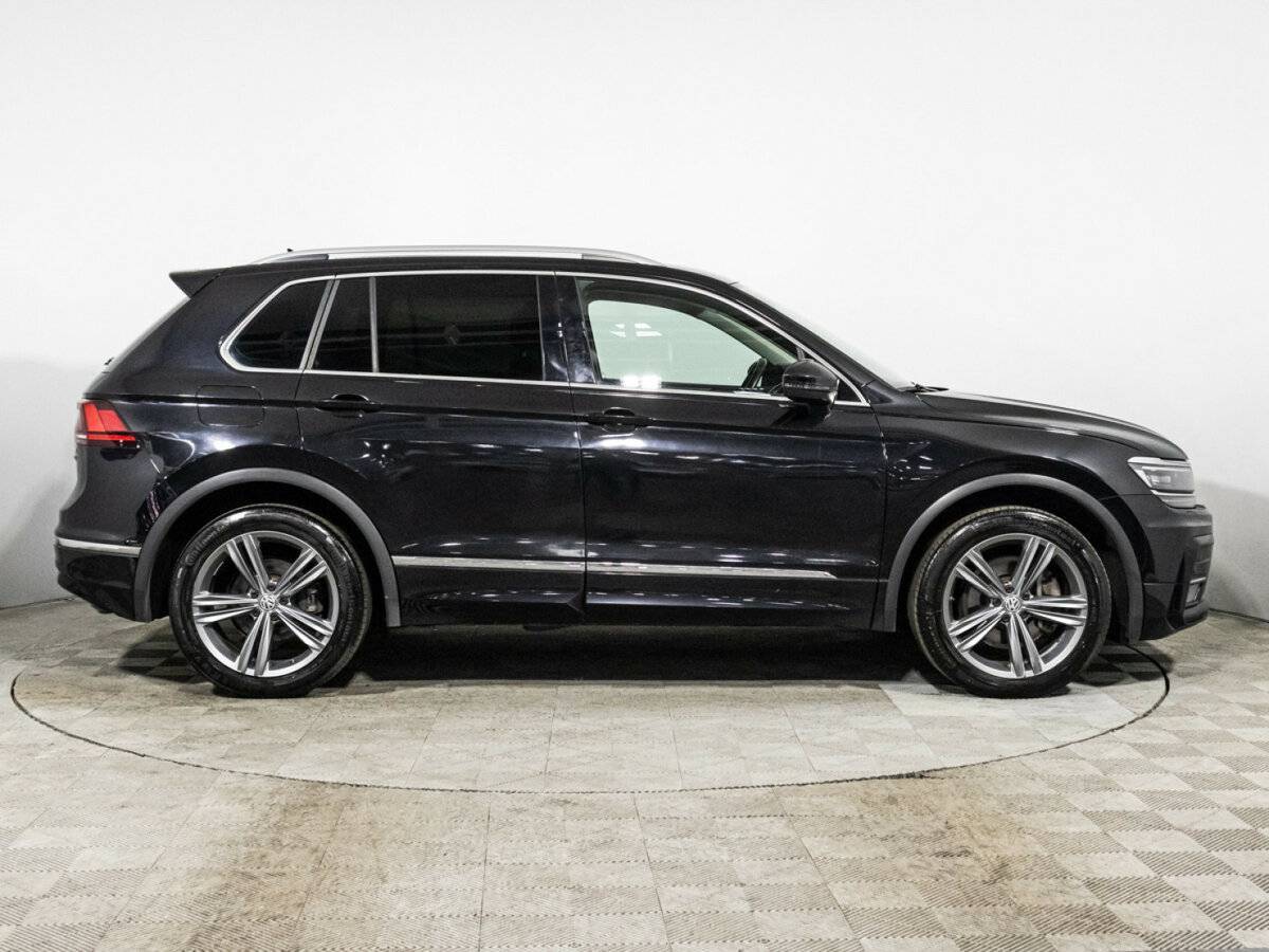 Volkswagen Tiguan б/у, 2018, Роботизированная. Фото: #3