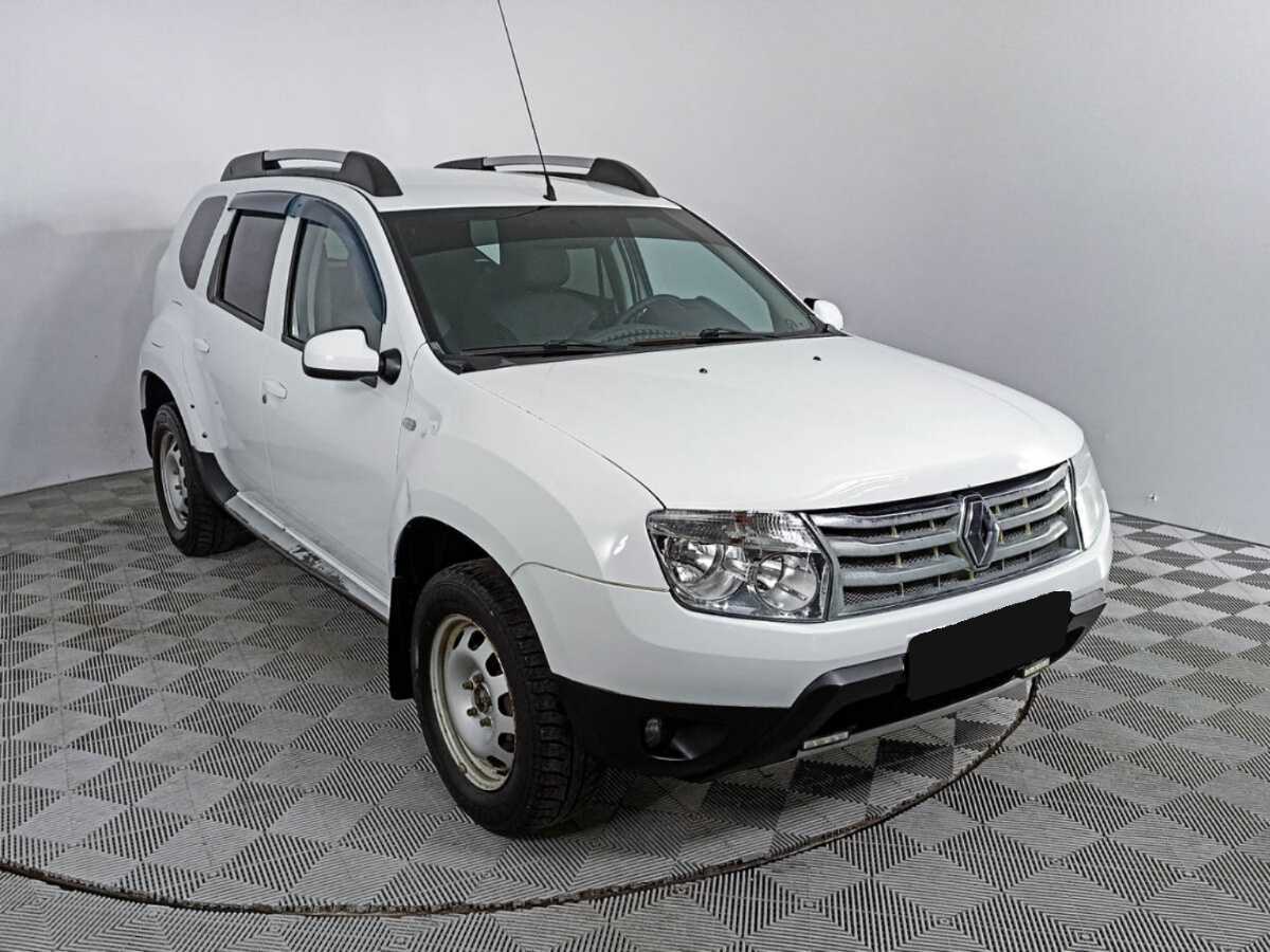 Renault Duster б/у, 2012, Автоматическая. Фото: #2
