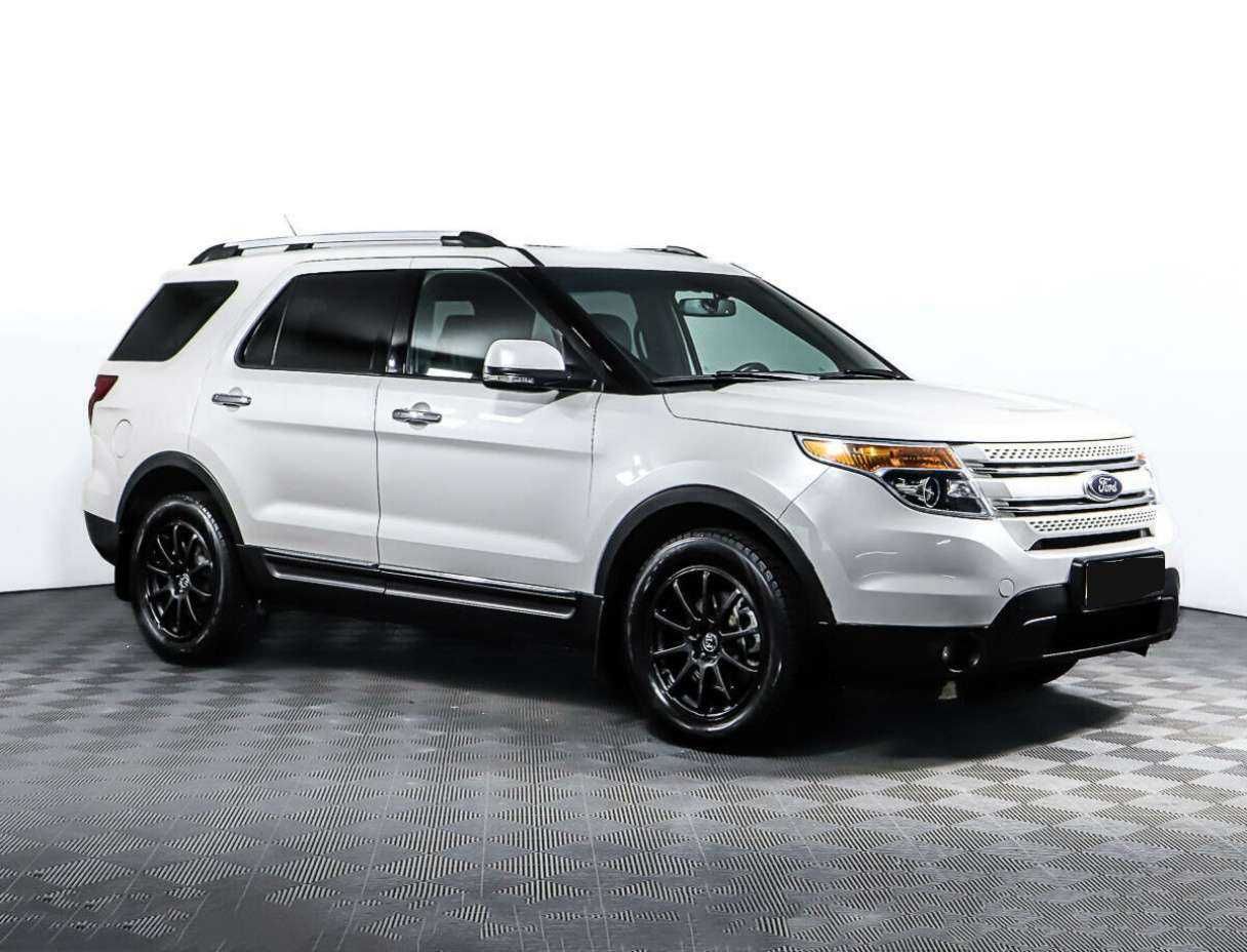 Ford Explorer б/у, 2012, Автоматическая. Фото: #2