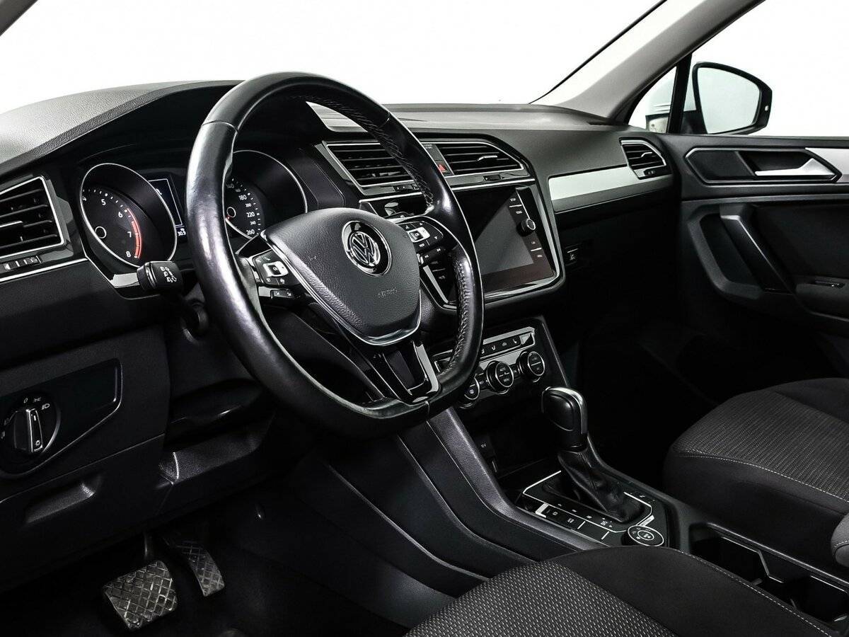 Volkswagen Tiguan б/у, 2019, Роботизированная. Фото: #11