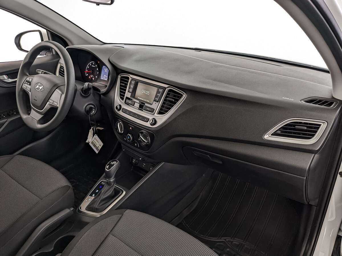 Hyundai Solaris б/у, 2022, Автоматическая. Фото: #8