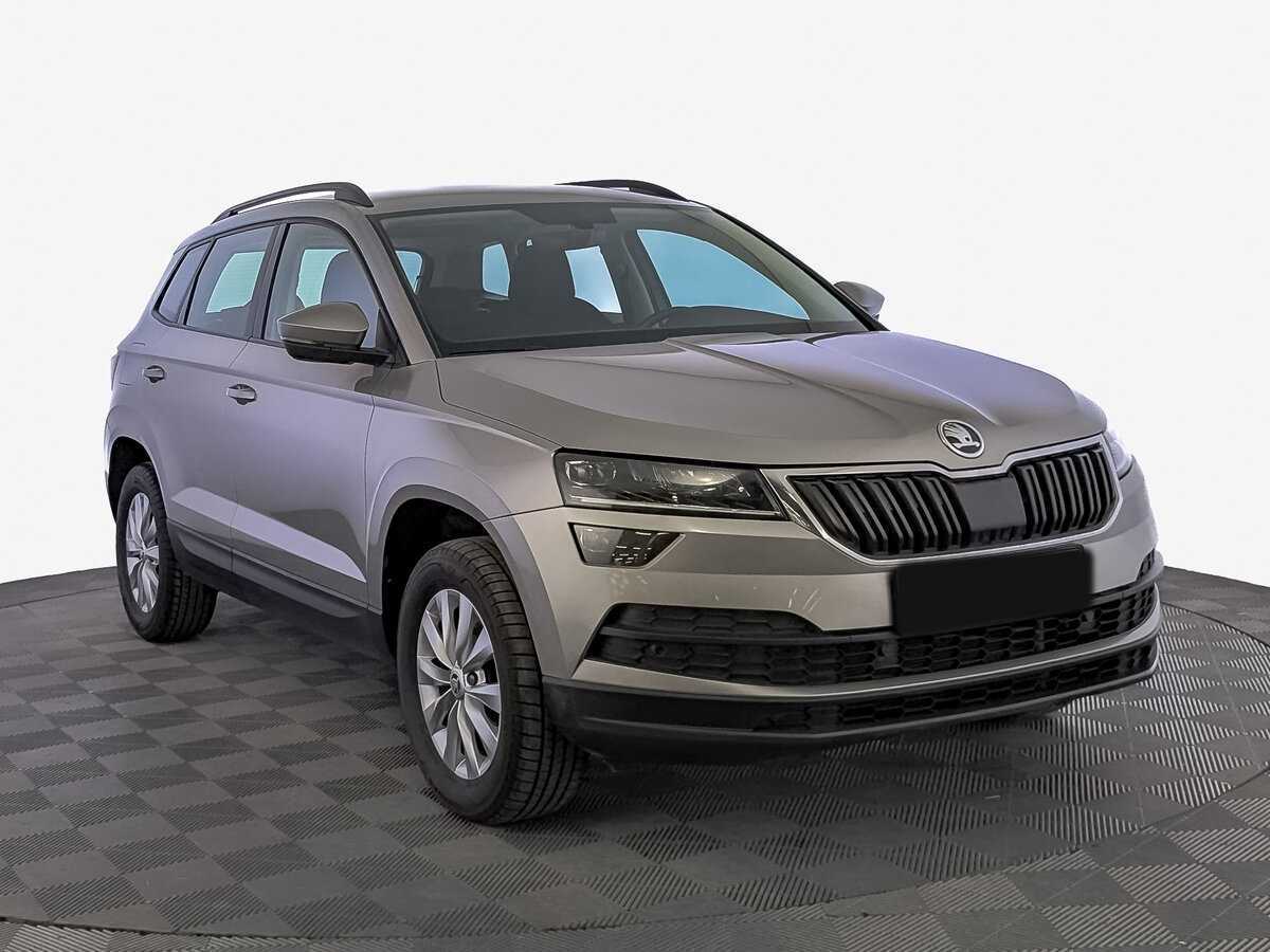 Skoda Karoq б/у, 2021, Автоматическая. Фото: #2