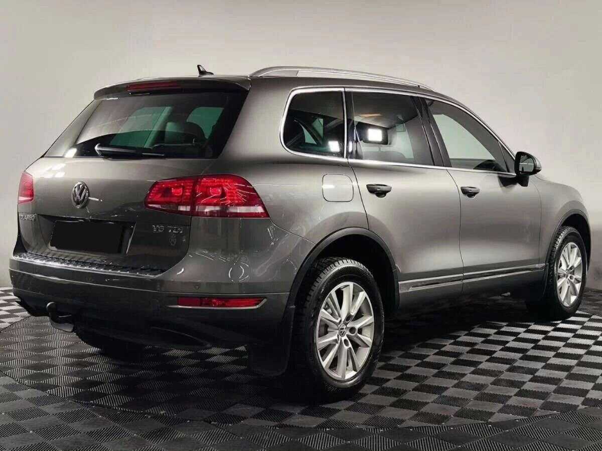 Volkswagen Touareg б/у, 2014, Автоматическая. Фото: #3