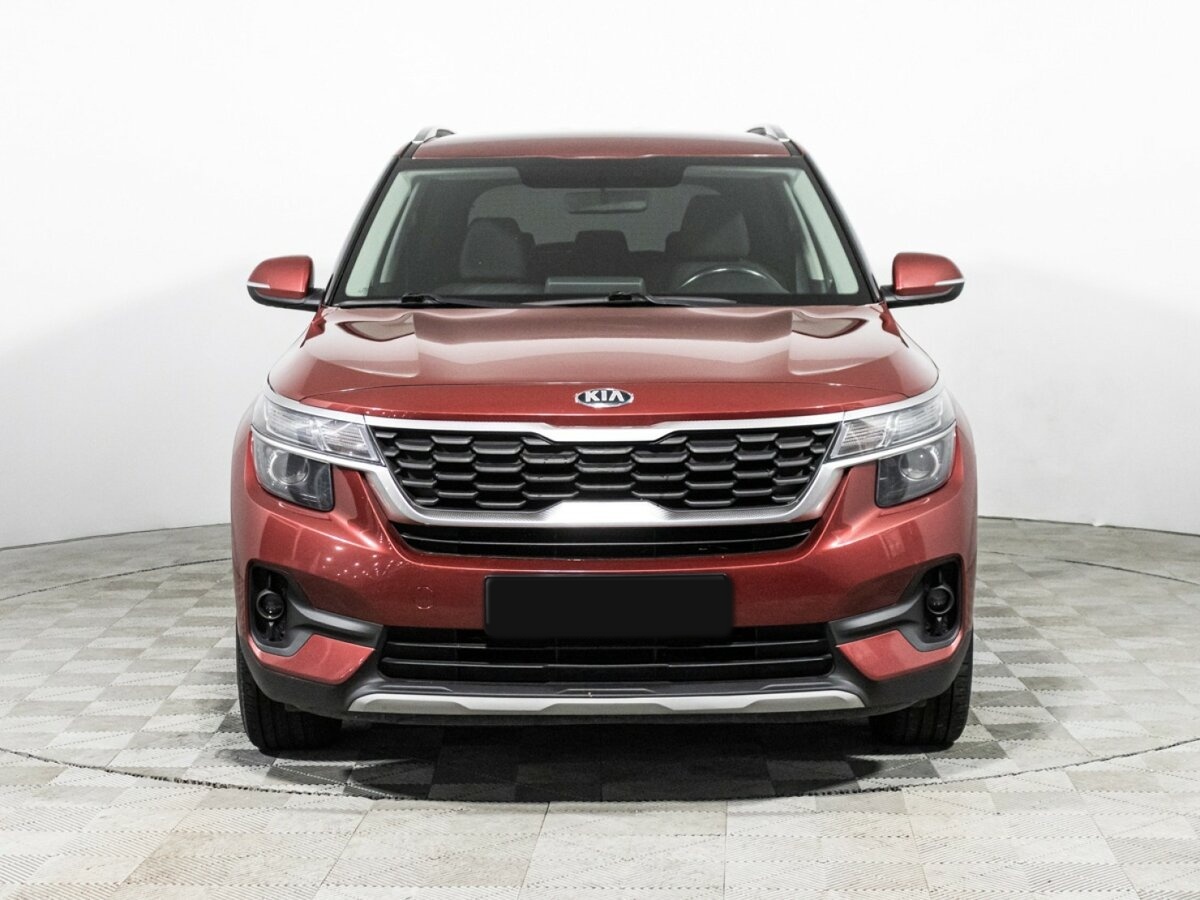 Kia Seltos б/у, 2021, Автоматическая. Фото: #1