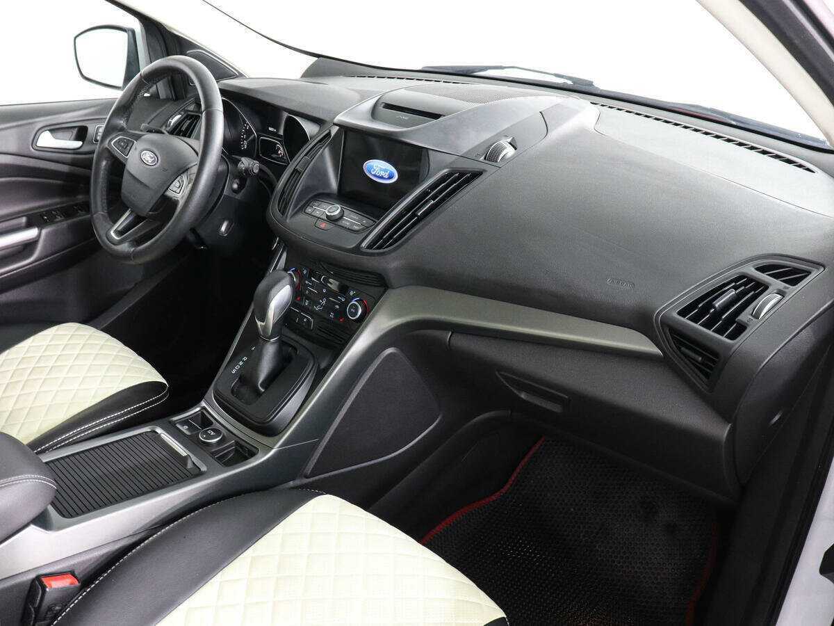 Ford Kuga б/у, 2018, Автоматическая. Фото: #9