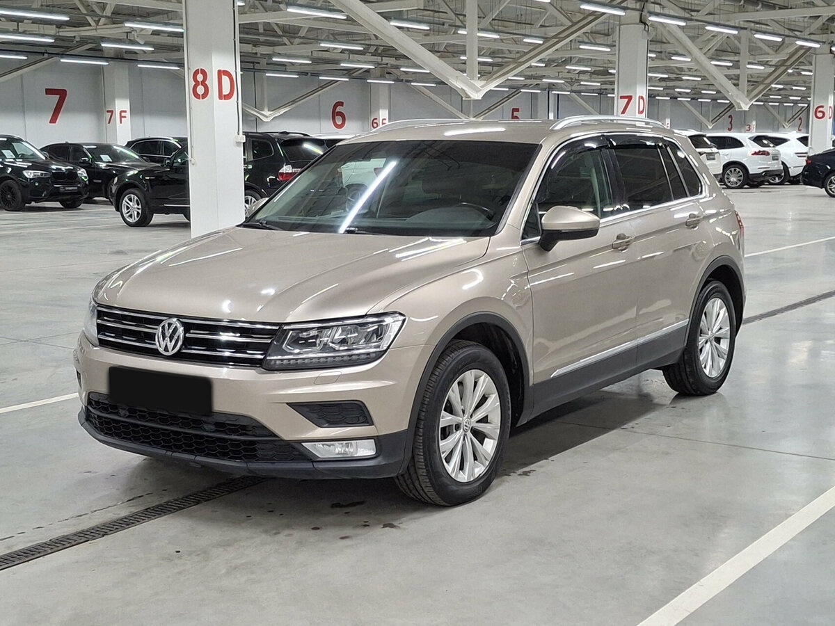 Volkswagen Tiguan б/у, 2017, Роботизированная. Фото: #0