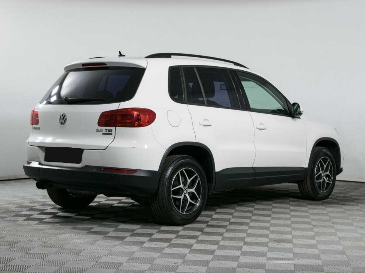 Volkswagen Tiguan б/у, 2013, Автоматическая. Фото: #3
