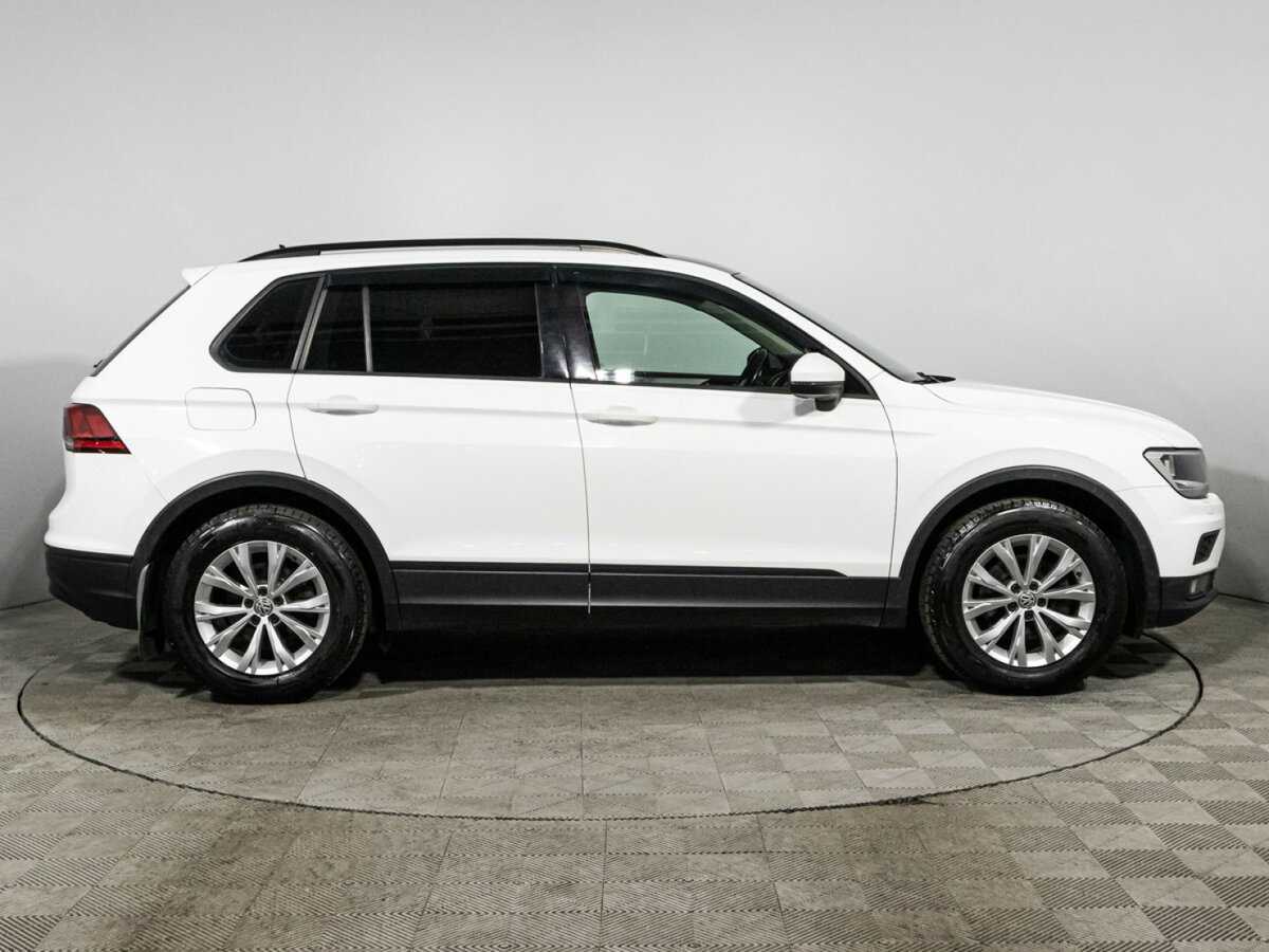 Volkswagen Tiguan б/у, 2018, Механическая. Фото: #3