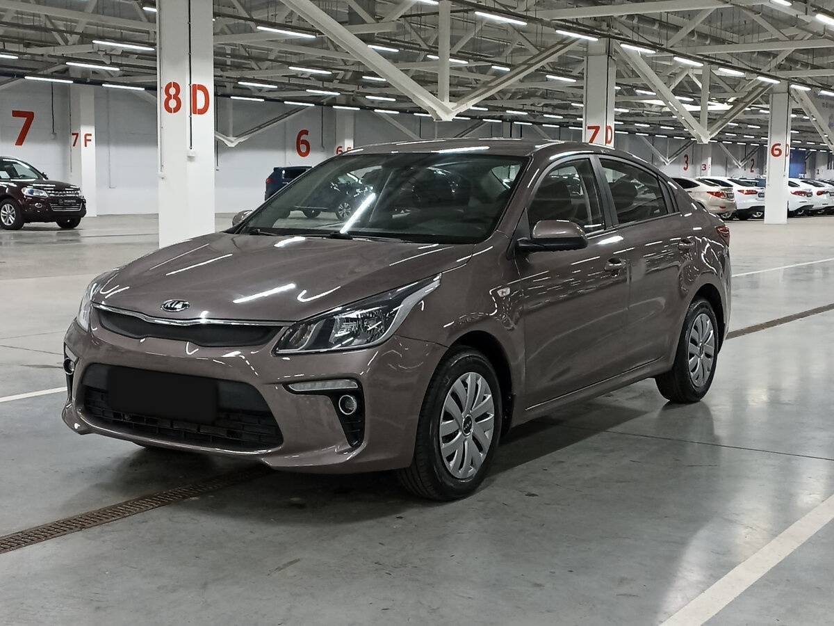 Kia Rio б/у, 2018, Механическая. Посмотреть фото
