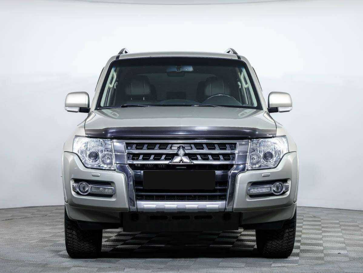 Mitsubishi Pajero б/у, 2014, Автоматическая. Фото: #0