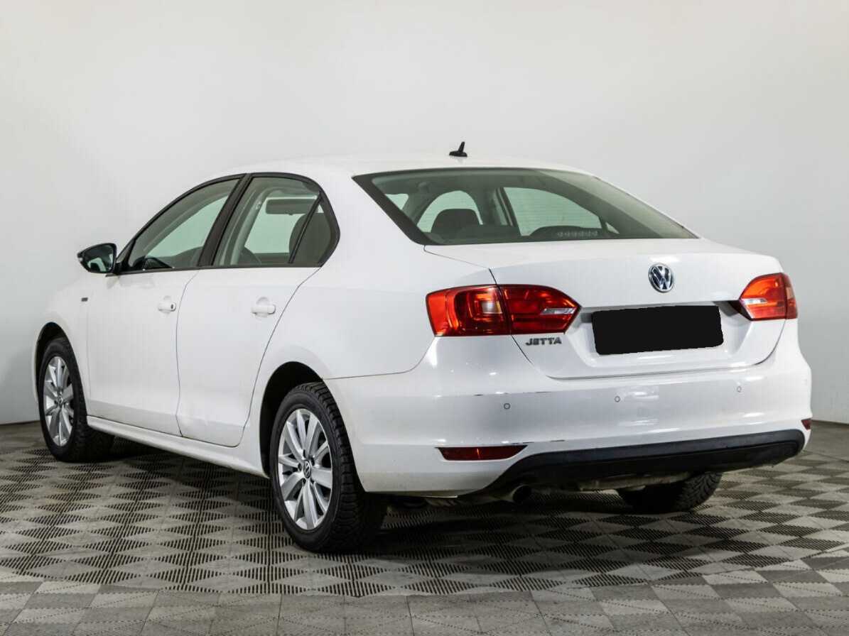 Volkswagen Jetta б/у, 2013, Механическая. Фото: #5