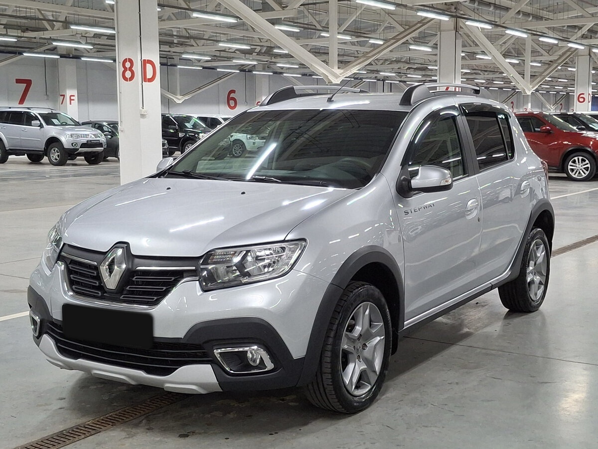 Renault Sandero б/у, 2021, Механическая. Посмотреть фото