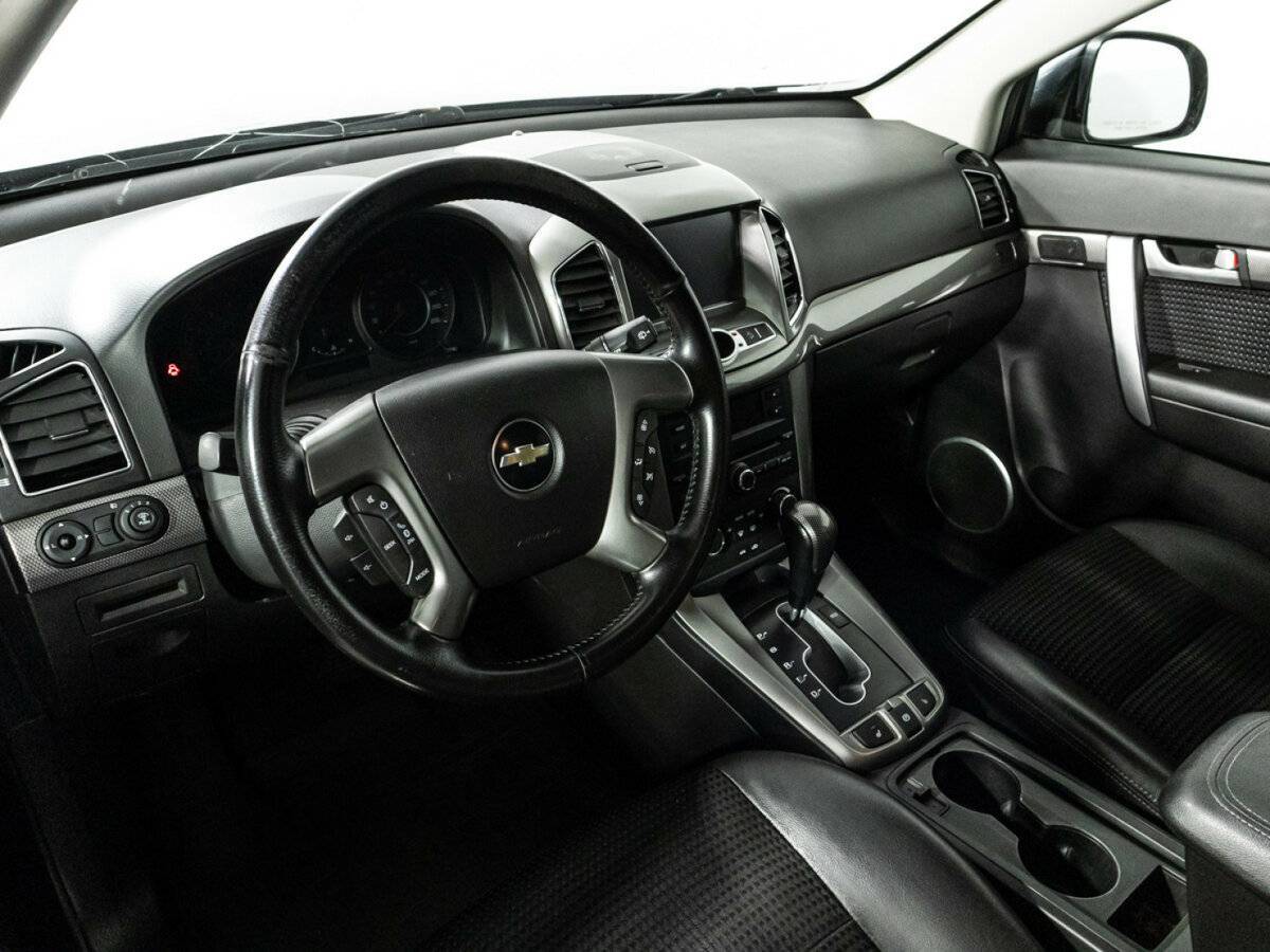 Chevrolet Captiva б/у, 2013, Автоматическая. Фото: #10