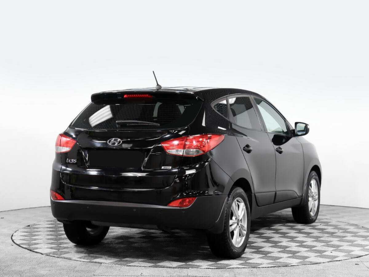 Hyundai ix35 б/у, 2013, Механическая. Фото: #3