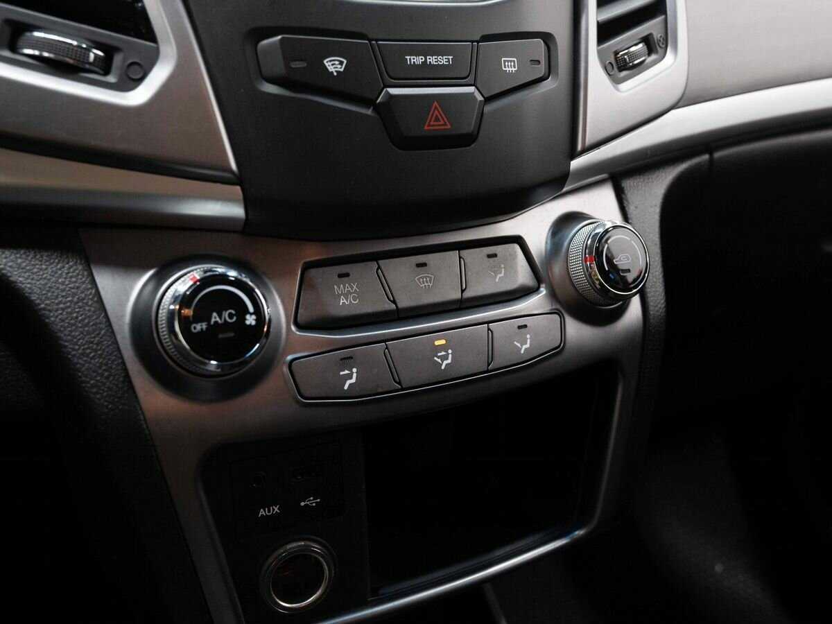 SsangYong Actyon б/у, 2013, Механическая. Фото: #18