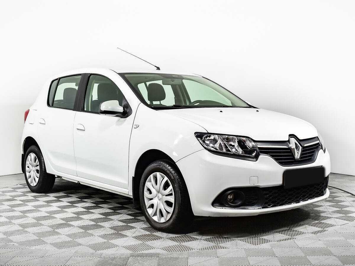 Renault Sandero б/у, 2017, Механическая. Фото: #2